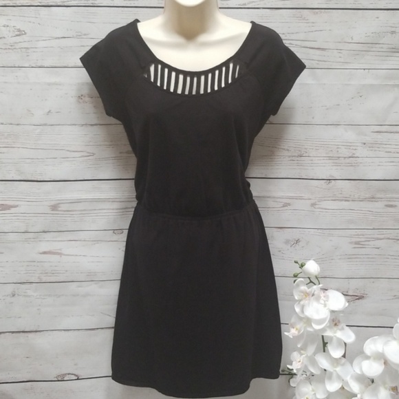 GAP Dresses & Skirts - Gap black cap sleeve cutout dress